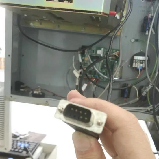 Haas LCD replacement monitor plug-and-play interface after replacement